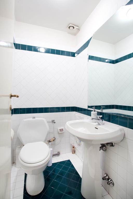 B&B Ondina ローマ 部屋 写真
