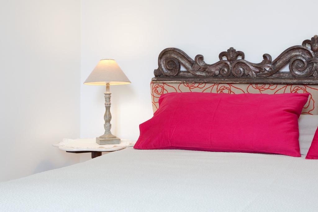 B&B Ondina ローマ 部屋 写真