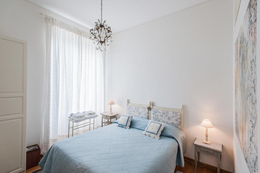 B&B Ondina ローマ 部屋 写真